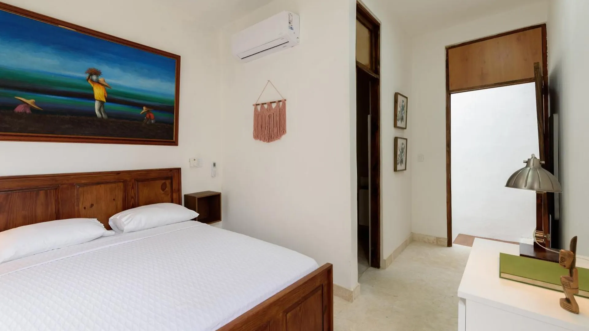 Guacanagarix 2-Bedroom Apt Casaareito Santo Domingo 0*,  Dominican Republic
